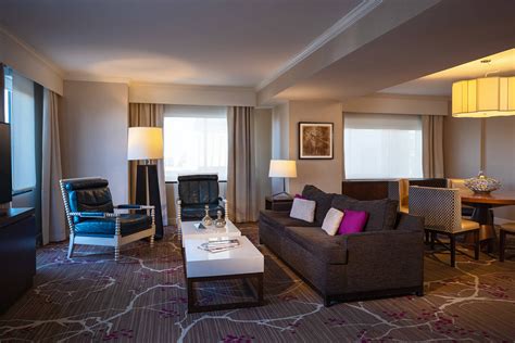 Hotel in Downtown Washington DC | Renaissance Washington, DC Downtown Hotel