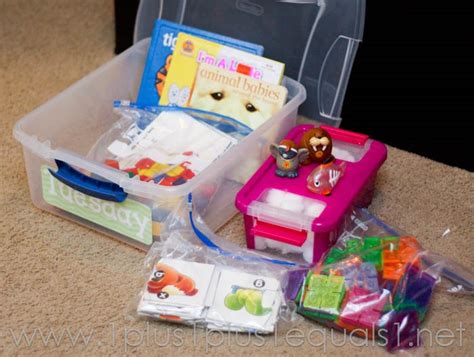 What's in the Preschool Box ~ Quiet Time Boxes