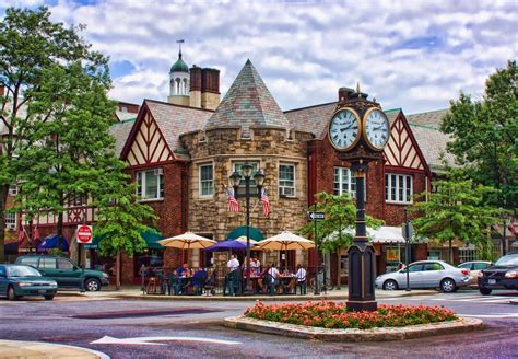 Scarsdale and Darien ranked among nation's most affluent small cities