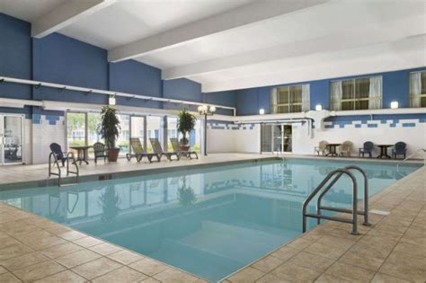 Days Inn And Suites Moncton vacation deals - Lowest Prices, Promotions ...