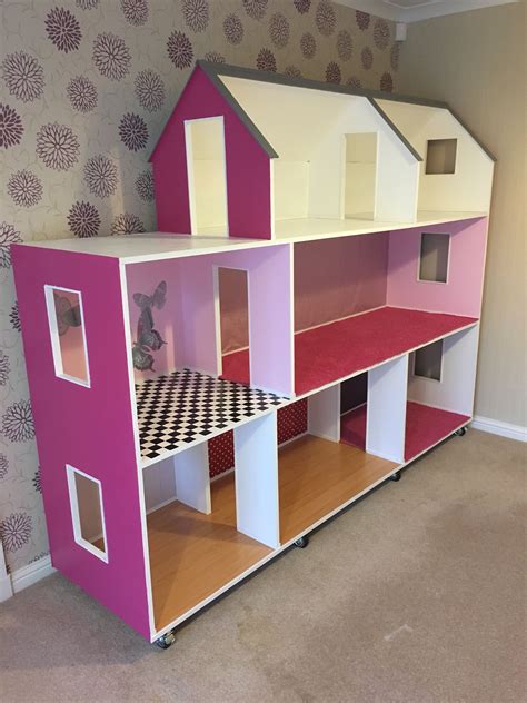 Pin by Irina Mauricio on American Girl Dollhouse | Doll house plans ...