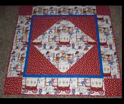 Amish Diamond Baby Quilt - Etsy