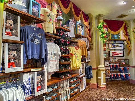 2 Pairs of Ears and 2022 Merch — See All the Disney Merch That Dropped ...