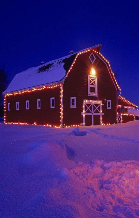 Stunning 30 Attractive Red Barn Building Ideas. | Christmas house ...