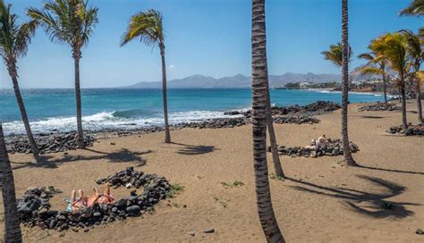 The 6 best beaches in Puerto del Carmen | Lanzarote.com