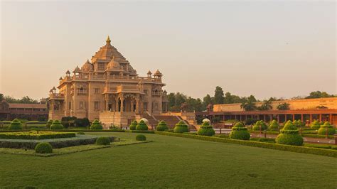 Akshardham Temple Wallpapers - Top Free Akshardham Temple Backgrounds ...