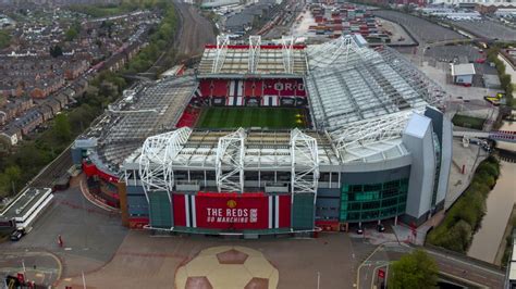 Manchester United turn to Tottenham Hotspur Stadium visionaries for Old ...