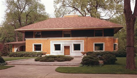 Frank Lloyd Wright Pre-1900 - The First Prairie Houses