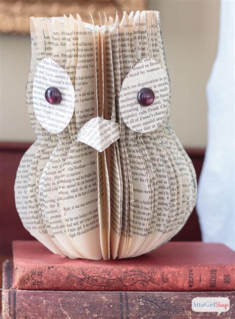 Book Page Crafts Are a Great Way to Add Bookish Style