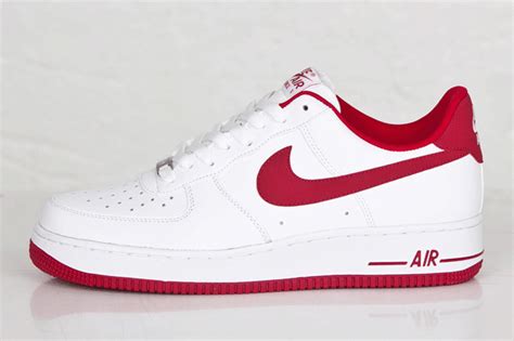 Nike Air Force 1 (White/Gym Red) - Sneaker Freaker