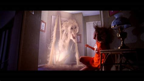 Poltergeist 1982, directed by Tobe Hooper | Film review