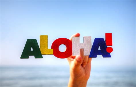 35 of the Most Popular Hawaiian Words, Phrases & Greetings