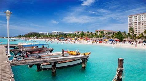 Aruba Hotels: Compare Hotels in Aruba from £33/night on KAYAK