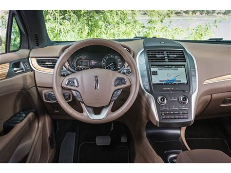 2015 Lincoln MKC: 95 Interior Photos | U.S. News