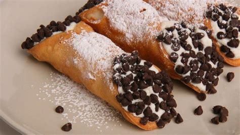 The Chocolate Chip Cannoli – recipe | This is Italy