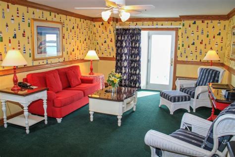 Our Rooms & Rates | Chippewa Hotel Waterfront on Mackinac Island