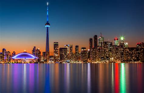 7 Interesting Facts About The CN Tower In Toronto, Canada | EnjoyTravel.com