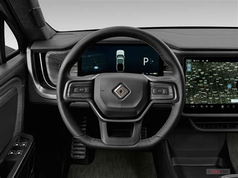 2023 Rivian R1T: 31 Interior Photos | U.S. News