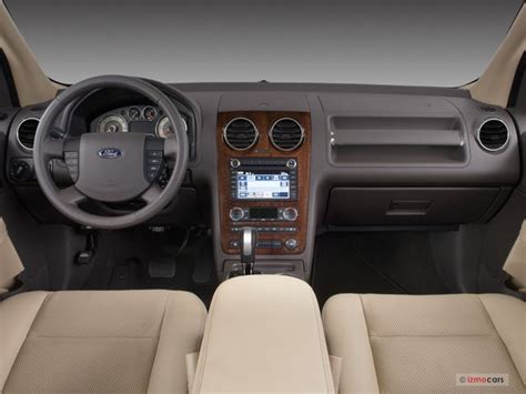 2009 Ford Taurus X Interior | U.S. News & World Report