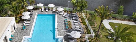 Pet Friendly Hotels Near Miami Airport| EVEN Hotels Miami - Airport