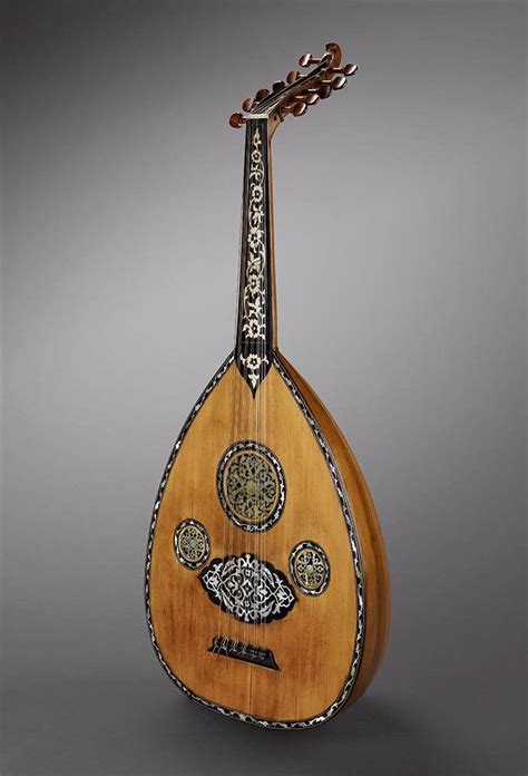 Discovering the Turkish Lute with Artist Dario Robleto | Inside the ...