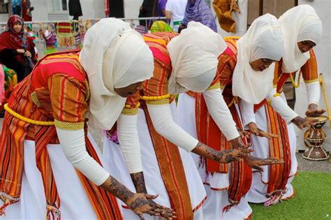 IMG_8460 | Somali independence day, Somali, African fashion modern