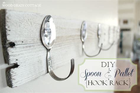 6 Very Creative and Unusual DIY Wall Hooks Ideas