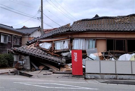 Evacuation underway after massive earthquake strikes western Japan