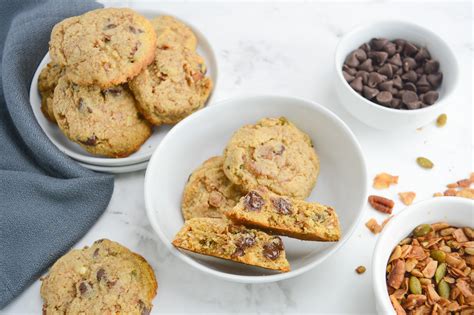 Low Carb Oatmeal Chocolate Chip Cookies – NuTrail