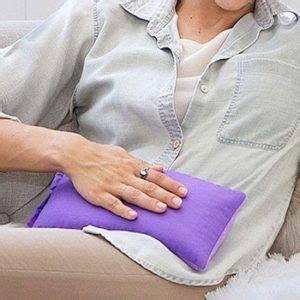 Best 5 Heating Pads For Cramps: Menstural & Other Reviews 2022