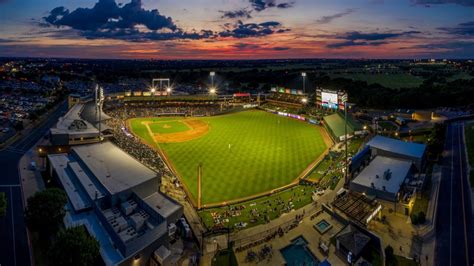 Round Rock Express Host an Event at Dell Diamond | Express