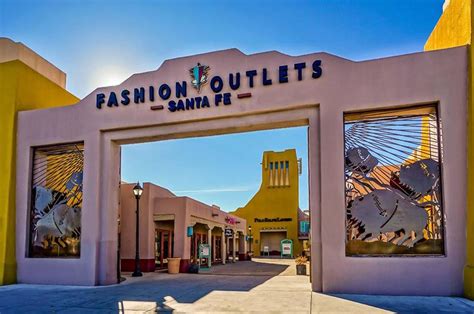 Fashion Outlets of Santa Fe - Santa Fe, NM | Pet Friendly Travel