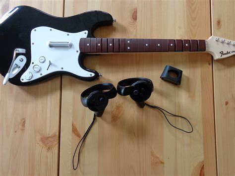 How to connect your Oculus Touch controller to the Rock Band guitar ...