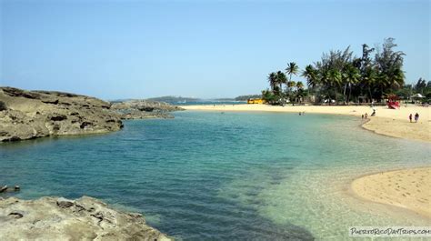 Playa Puerto Nuevo | Balneario Vega Baja | PRDayTrips