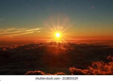 Mount Fuji Sunrise Stock Photo (Edit Now) 213855529