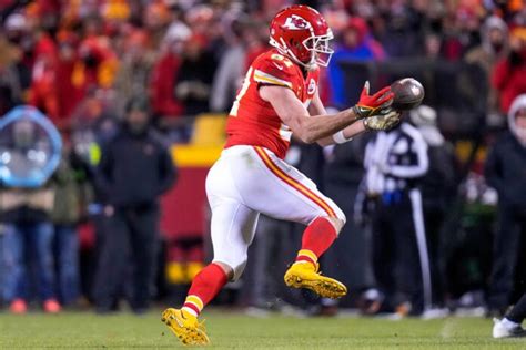 Travis Kelce Fantasy Projections: Should You Draft Kelce in Fantasy ...