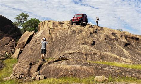 2021 Jeep Wrangler 4xe Plug-in Hybrid: First Drive Review - autoNXT.net