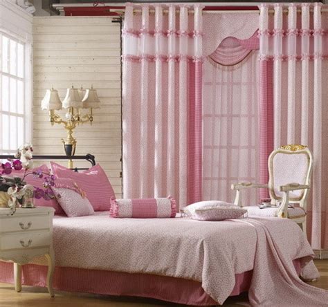 Modern Furniture: 2013 Girls' Room Curtains Design Ideas