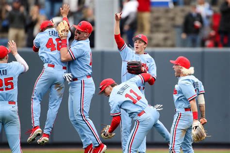 Ole Miss baseball opens 2020 with huge series win over No. 1 Louisville ...