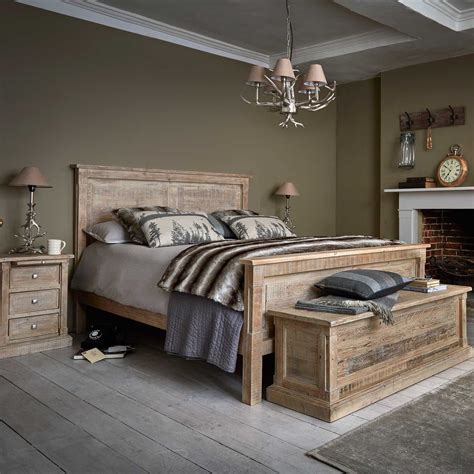 Reclaimed Wood Bed Bedroom - ROOMVIDIA