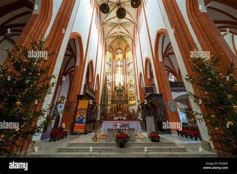 St. Elisabeth Church interior Stock Photo - Alamy