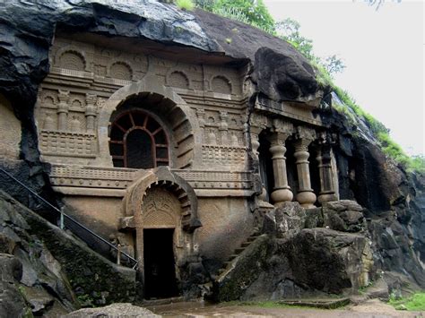 Vitorr - Which Caves are also known as ‘Pandav Leni’