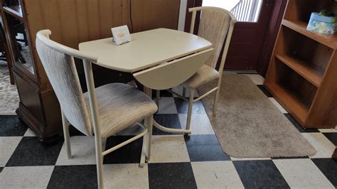 White Drop Leaf Table W/ 2 Chairs | Roth & Brader Furniture