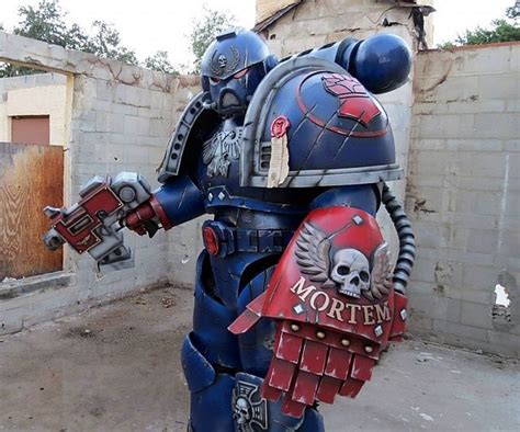 Warhammer 40k Space Marine Cosplay