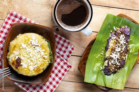 Puto Bumbong and Bibingka – famous Filipino foods during Christmas ...