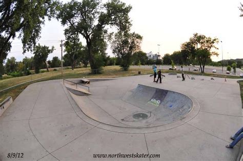 city skatepark - Google Search | Skate park, Exterior, City