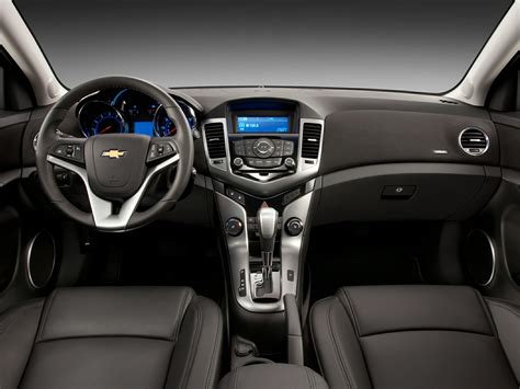 2014 Chevrolet Cruze - Price, Photos, Reviews & Features