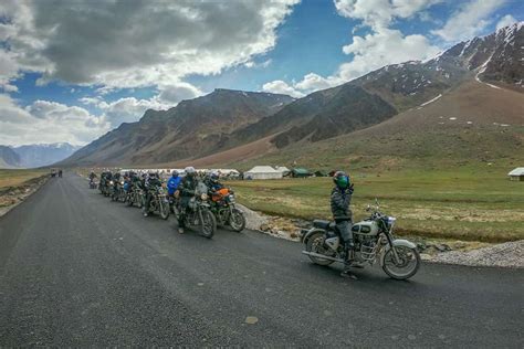 Leh Ladakh Bike Tour Packages 2024 - Shikhar Travels