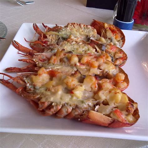 baked stuffed lobster tails