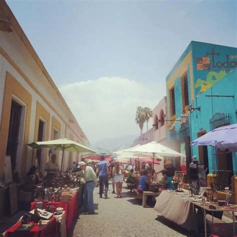 Barrio Antiguo: Journey to Mexico's Past - Tourist Platform